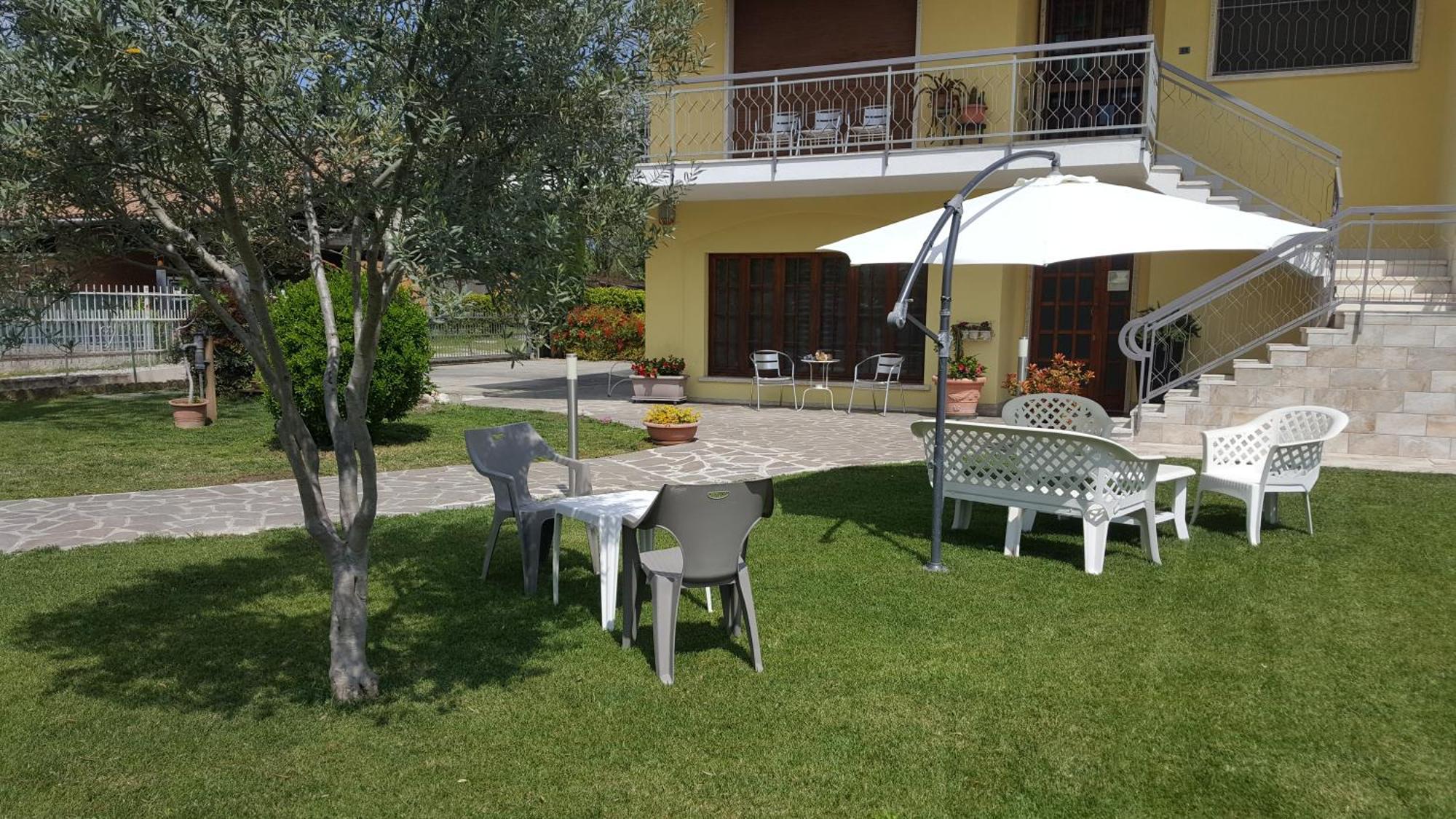 Il Melograno Hotel Peschiera del Garda Exterior photo